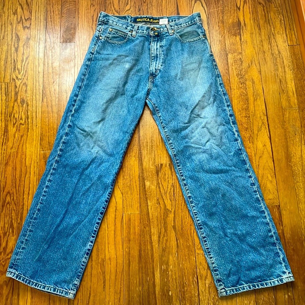 Nautica men’s blue jeans. W31 L30. Style- RN 67835 CA 07415